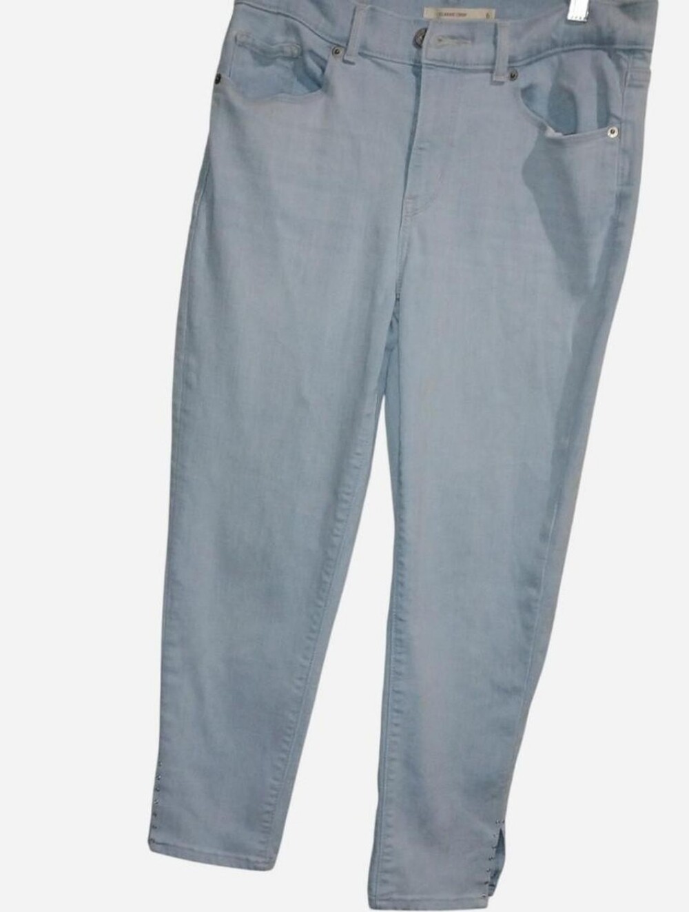 Levi's Classic Crop Light Wash Jeans Size 6 Rhinestone Side Vent Hem